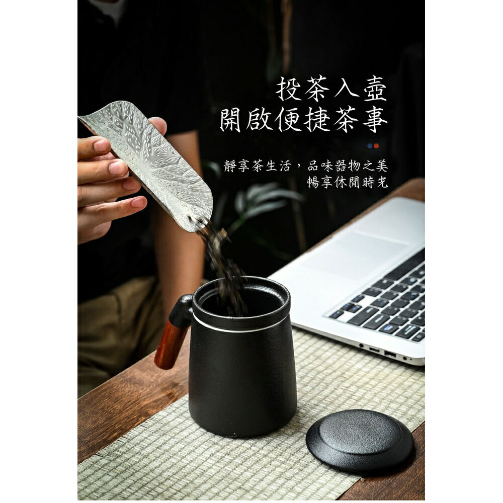 [現貨]茶杯 日式 400毫升 辦公室泡茶杯 陶瓷家用帶蓋過濾茶水分離杯 帶蓋過濾木把手 日式陶瓷含蓋過濾馬克杯 4