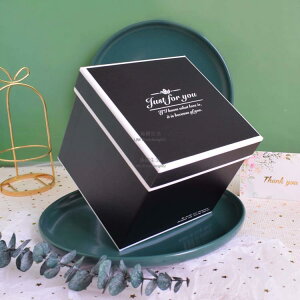 ❀樂天優選好物❀ 簡約圣誕禮物盒正方形禮品盒 生日送禮伴手禮包裝盒【極有家】