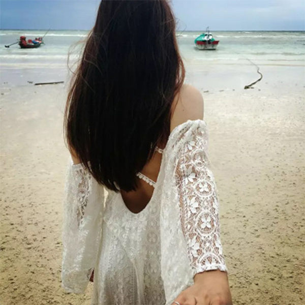 PS Mall 蕾絲露背度假沙灘裙性感連身裙露肩海邊短裙 洋裝【T493】