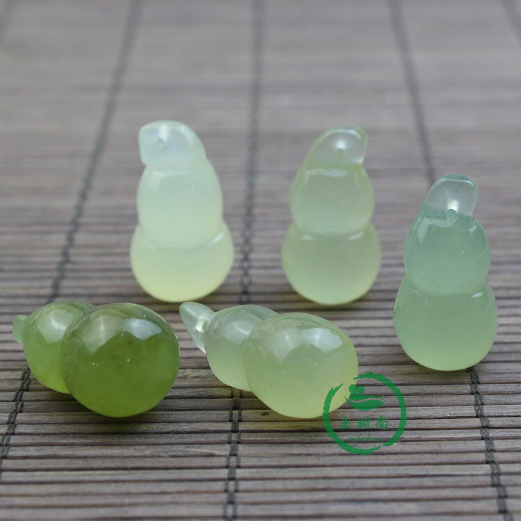 天然正品岫玉葫蘆掛件吊墜 玉石葫蘆項鏈吊墜 岫玉葫蘆情侶項鏈
