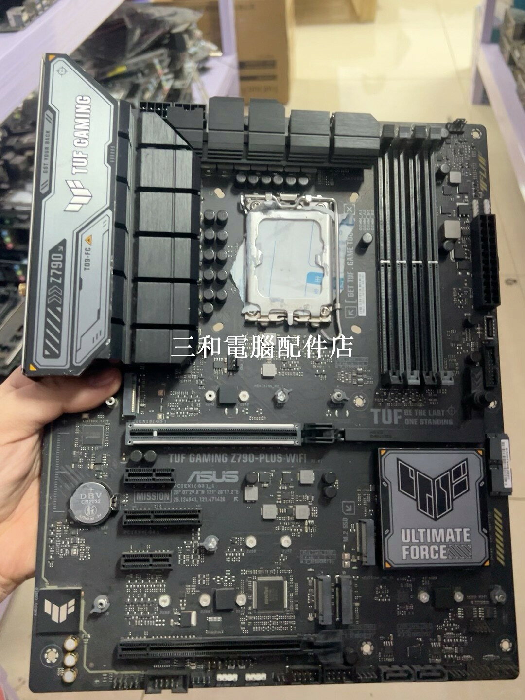 華碩 TUF GAMING Z790-PLUS WIFI 主機板 實物拍攝 效能穩定 獨家設計 散熱優異 獨家 possui 快速出貨 官方質保