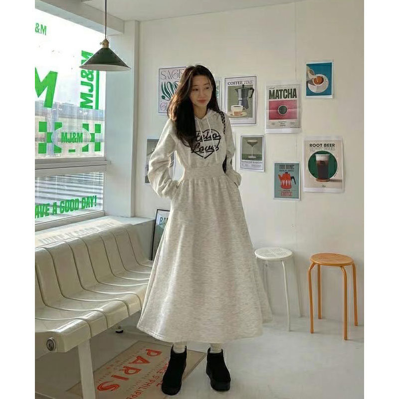 ANNAS 正韓愛心刷毛連帽字母縮腰洋裝 長裙 長洋裝 連身裙 加絨 加厚 棉質 保暖 休閒 韓國 4