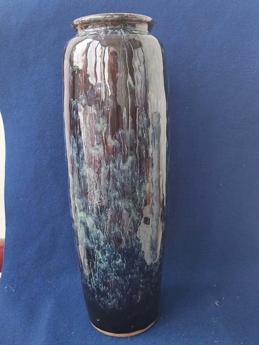 回流窯變釉花瓶。全品無瑕疵。尺寸高37厘米，腹徑13厘米。無