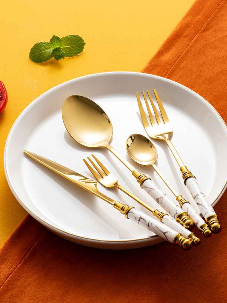不銹鋼刀叉勺西餐餐具北歐陶瓷柄咖啡甜品勺水果叉牛排刀叉三件套