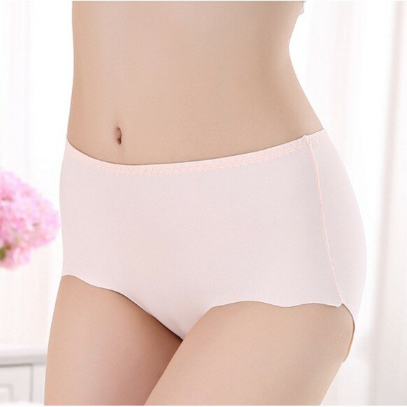 大尺碼冰絲無痕內褲 冰絲內褲 中低腰內褲 女生內褲 包臀三角褲 加大碼 加大2XL~4XL 大碼內褲 櫻桃嚴選 1