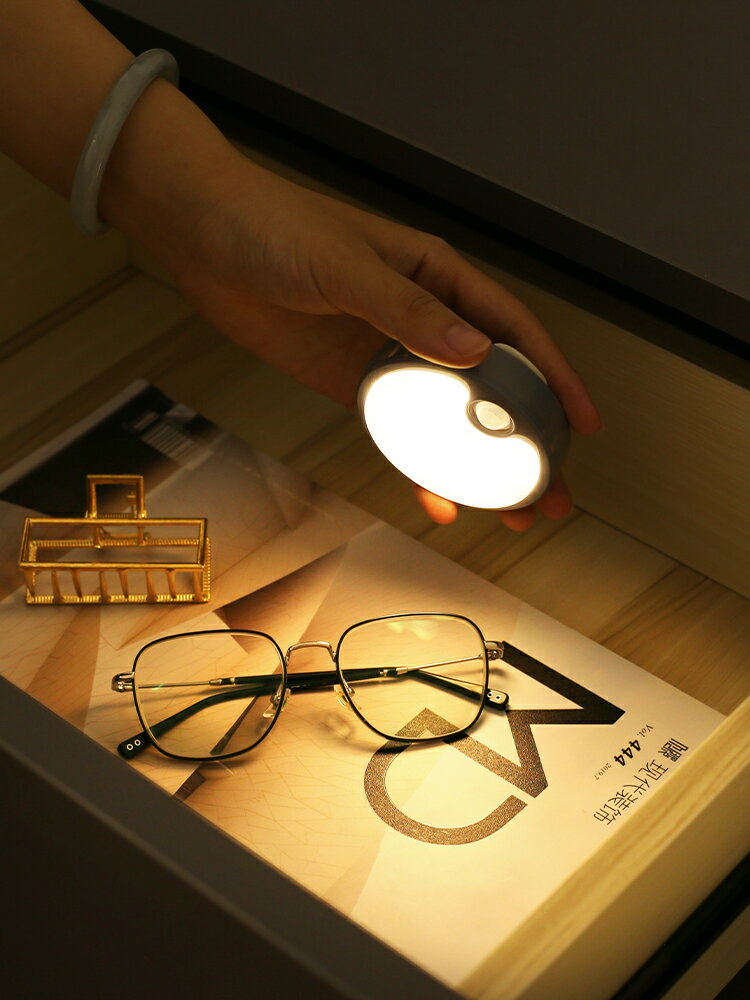 智慧感應燈創意小夜燈led聲光控充電家用衣櫃過道樓梯免布線燈具