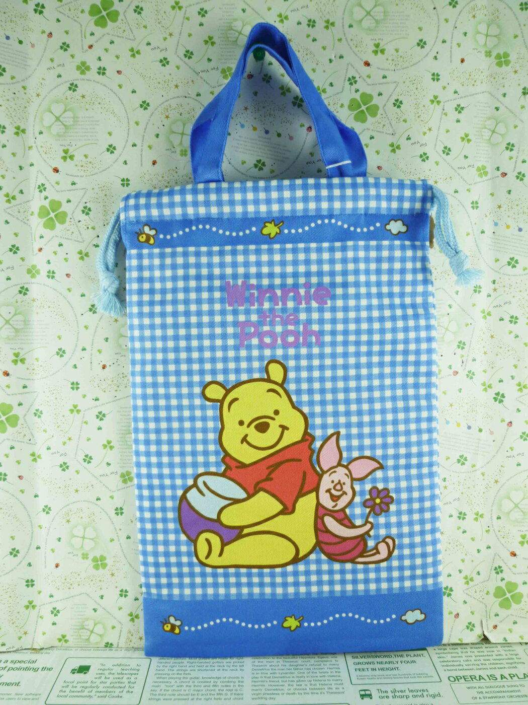 【震撼精品百貨】Winnie the Pooh 小熊維尼 手提束口袋-藍格 震撼日式精品百貨