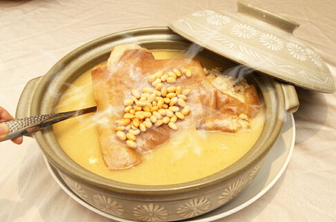 年菜評比推薦-點水樓黃豆豬腳湯 年菜評比推薦-點水樓黃豆豬腳湯