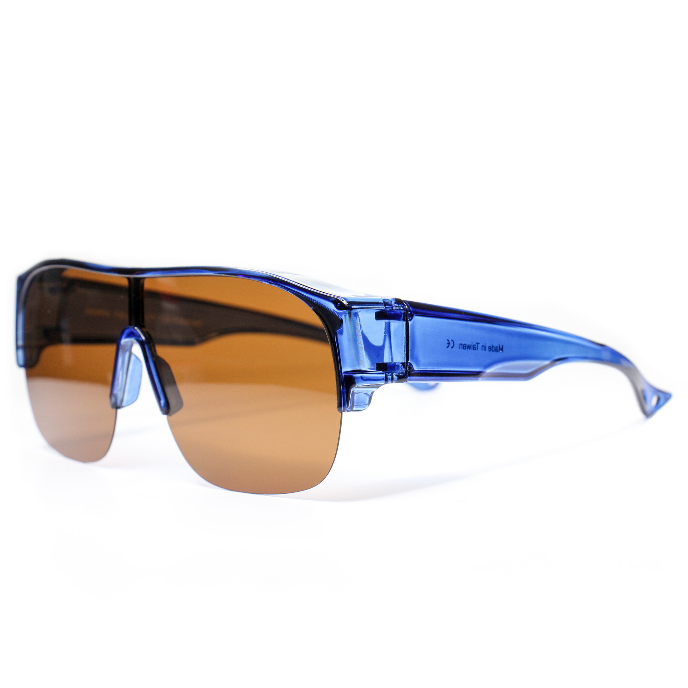 套式太陽眼鏡 偏光運動太陽眼鏡 包覆近視眼鏡 景像不失真 防眩光 UV400 UVA UVB 過濾紫外線及強光 寶麗來偏光鏡片 透森藍