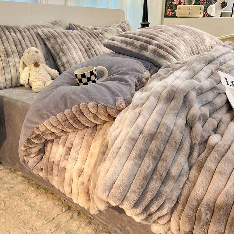 2023新款兔兔牛奶絨四件套冬季加絨加厚保暖高端被套床單床上用品