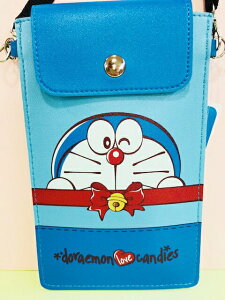【震撼精品百貨】Doraemon 哆啦A夢 Doraemon手機袋-蝴蝶結 震撼日式精品百貨
