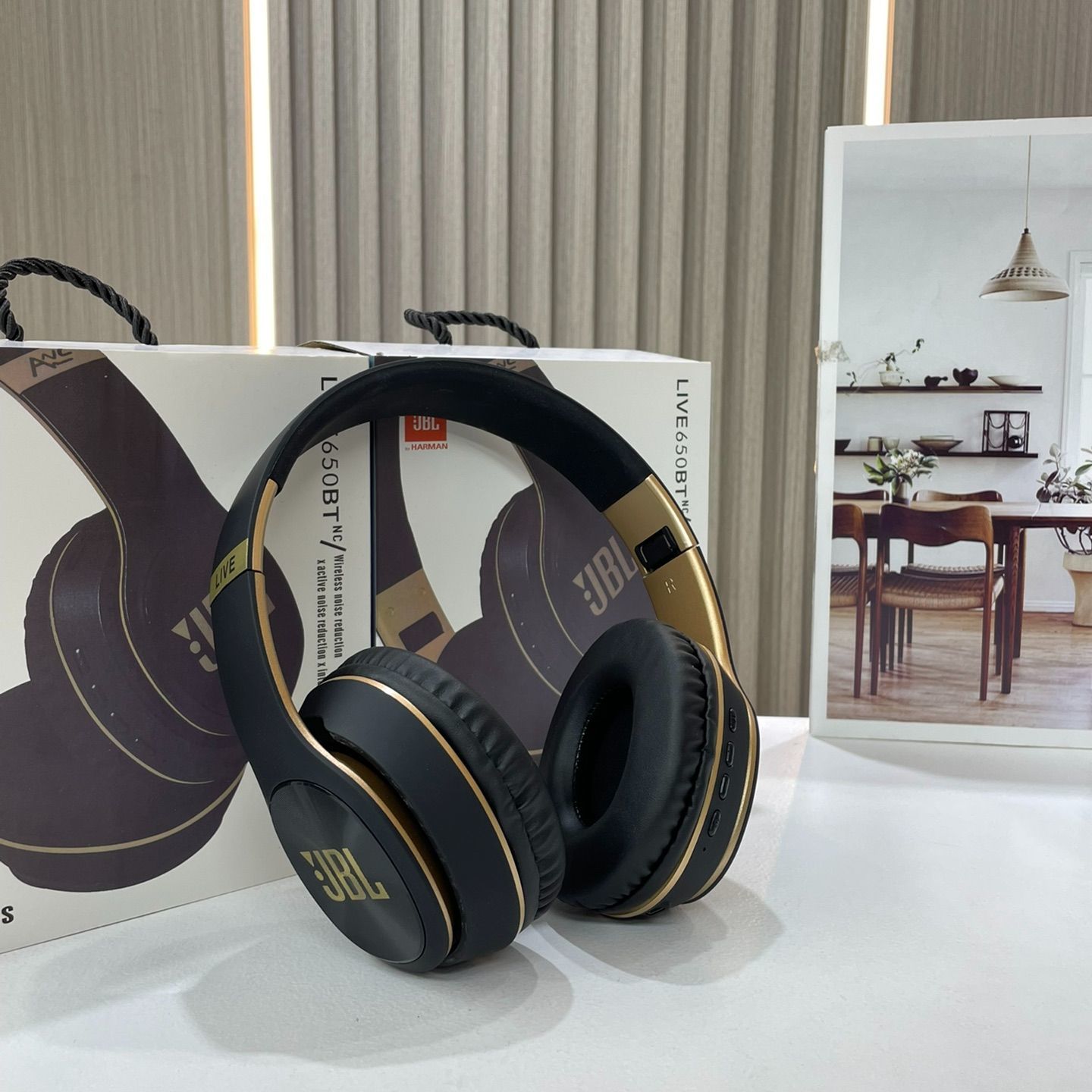 JBL LIVE650 BTNC無線藍牙頭戴式耳機!音效好!-創美