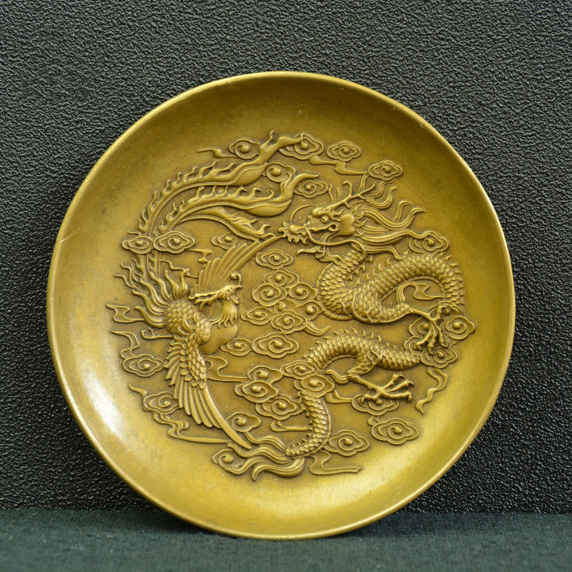 古玩古董仿古銅器清乾隆年制宮廷御用龍鳳銅碟盤9cm高浮雕銅碟盤
