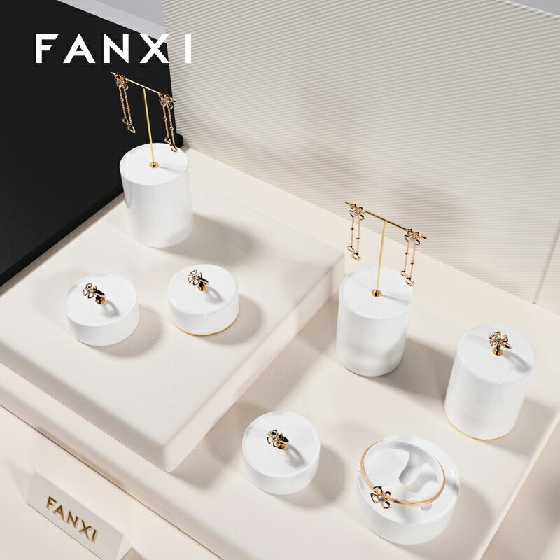 凡西FANXI亮光白色珠寶首飾展示架戒指座耳環架手鐲架圓形SZ029