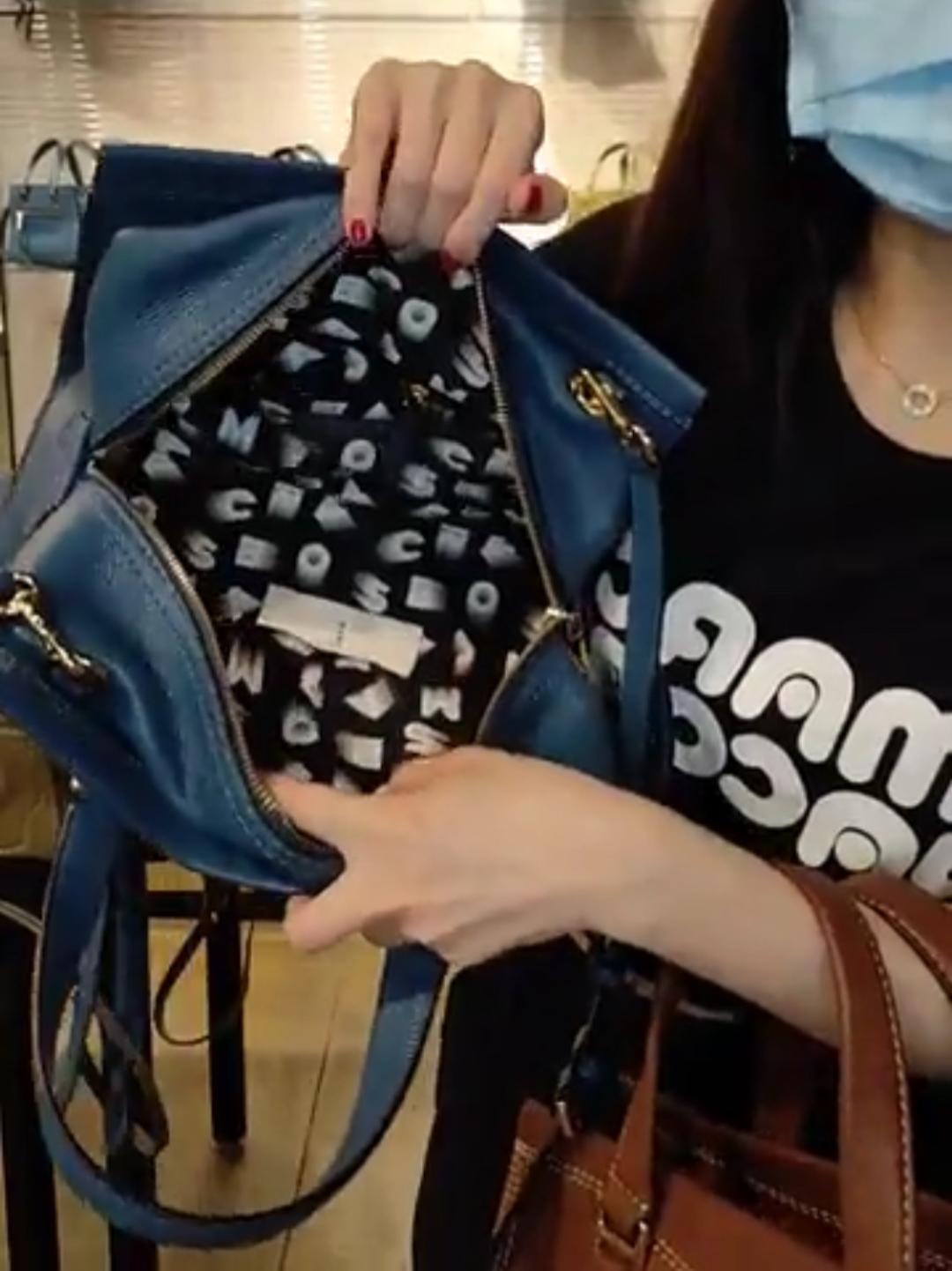 美國專櫃限量MJ全新正品MARC JACOBS 經典黑色、土耳其藍、焦糖棕-小號、大號 機車包.(全真皮款) 相機包　斜背包．【休閒百搭 可放長夾 空間容量大,造型簡約有型.】-(保證100% MJ Outiet正品專櫃購入).*vivi shop* 6
