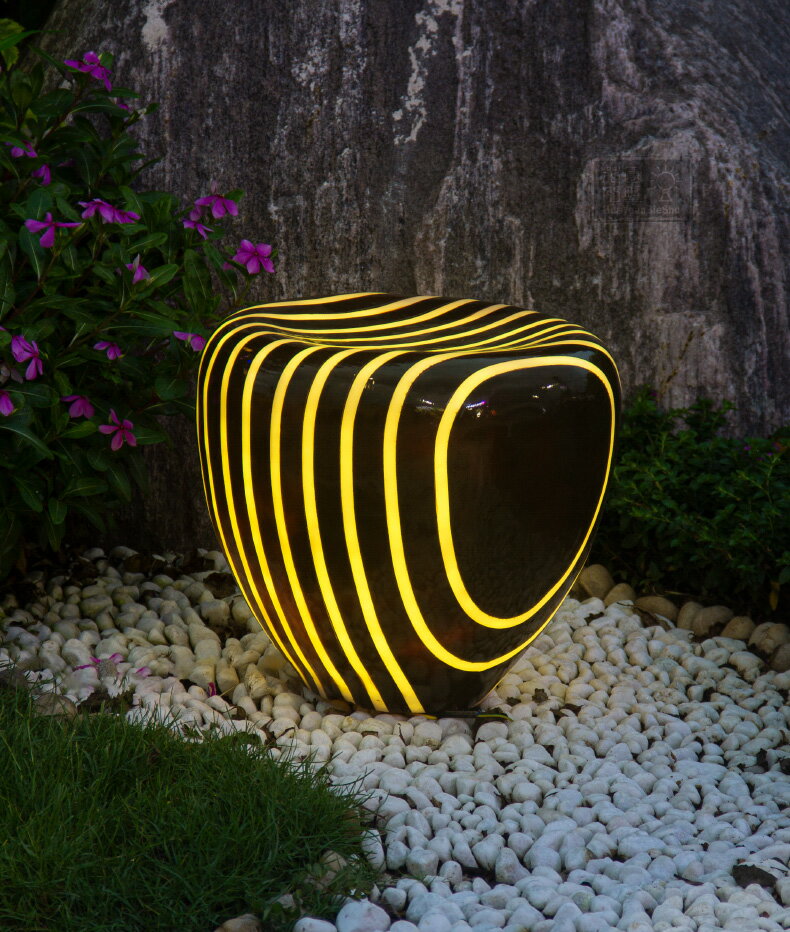 草坪燈變色景觀庭院燈防水戶外樹脂仿石頭燈花園別墅燈飾 5