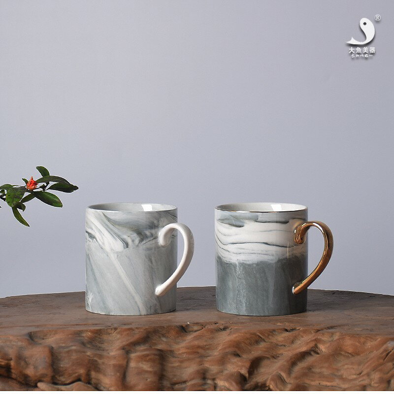 陶瓷馬克杯大容量辦公室泡茶杯子個性把手杯家用花茶創意情侶水杯1入