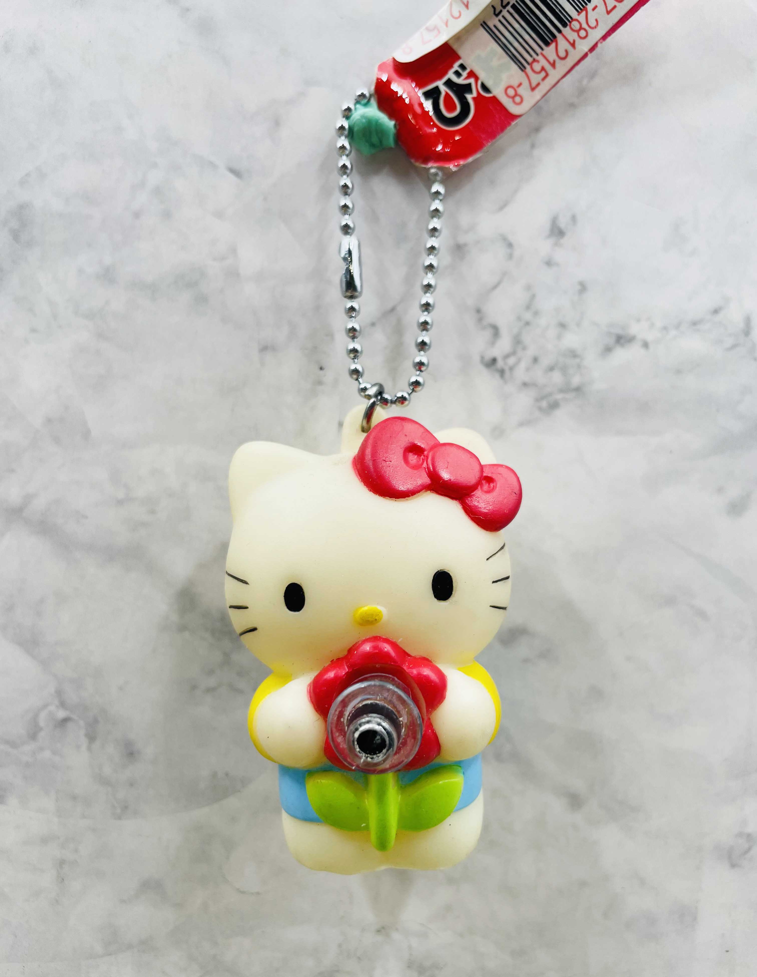 【震撼精品百貨】Hello Kitty 凱蒂貓~日本SANRIO三麗鷗 KITTY吊飾鎖圈-拿花*34147