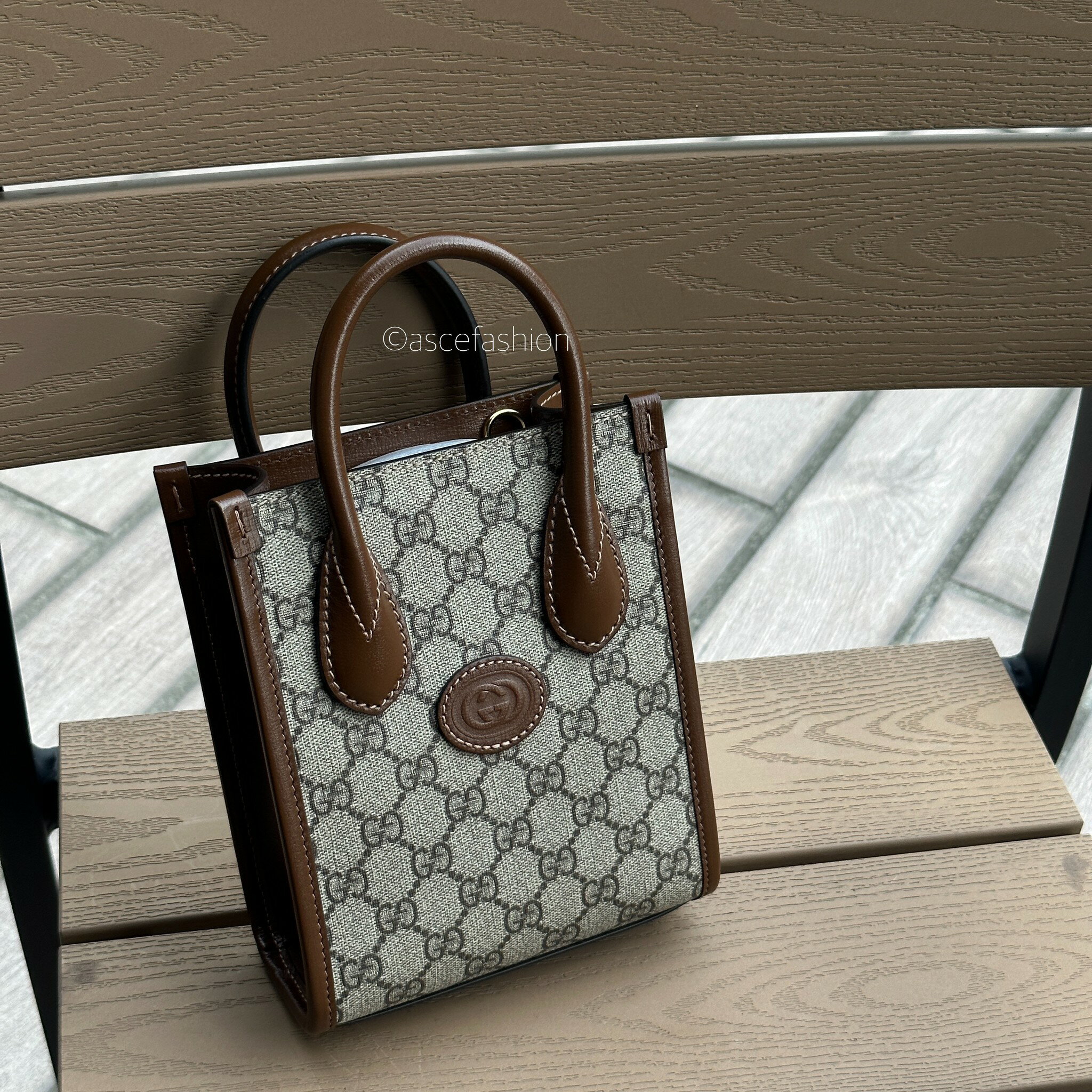 ASCE | Gucci Interlocking G 棕色老花肩背托特包