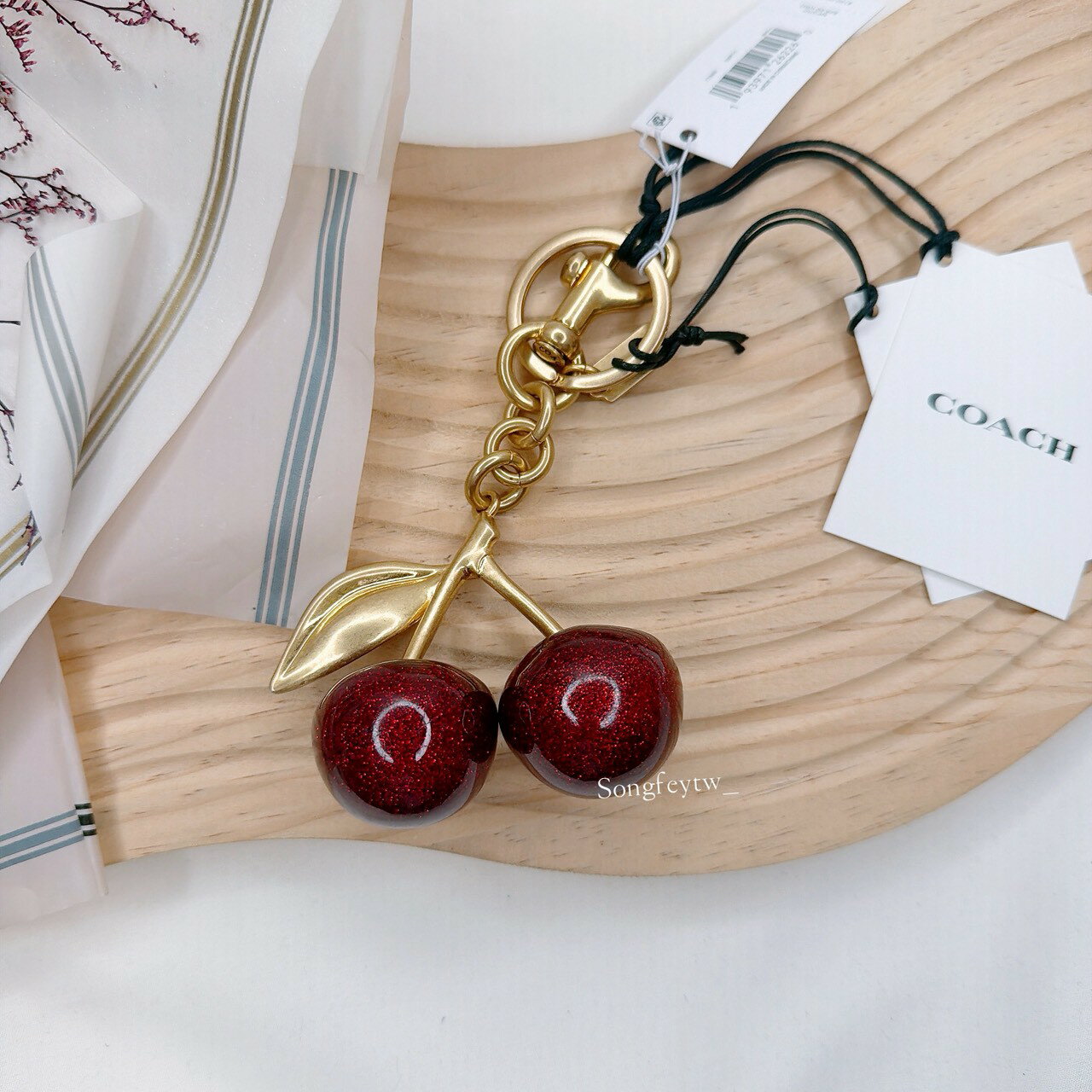 美國代購🇺🇸台灣現貨 COACH 櫻桃鑰匙圈
