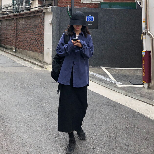 復古燈芯絨加厚襯衫外套+高腰顯瘦針織半身裙兩件套裝女1入