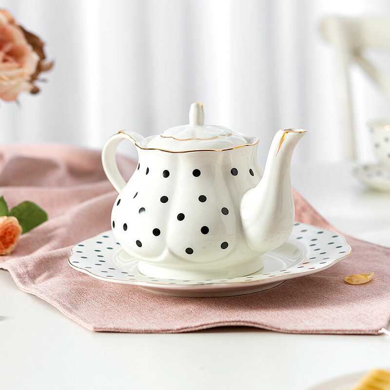 【7折清倉】法式赫本小奢華咖啡杯ins復古下午茶杯碟茶壺盤子套裝
