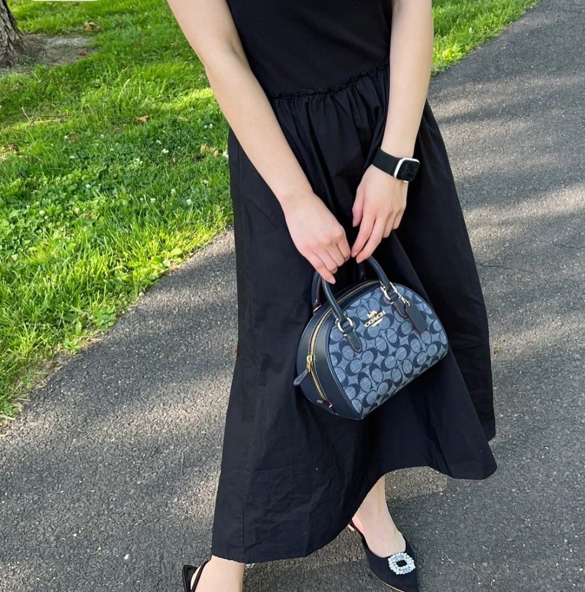 現貨在台,不用等~ COACH 香布蕾饅頭包-附斜背帶 4