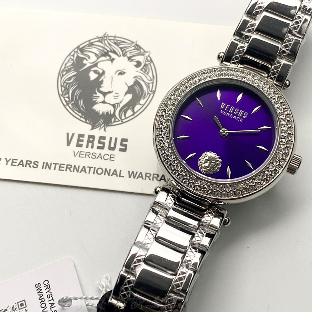 點數9%★VERSUS VERSACE手錶,編號VV00366,36mm銀圓形精鋼錶殼,紫藍簡約, 中二針顯示錶面,銀色精鋼錶帶款,施華洛世奇鑽圈設計，高品質【APP下單享9%點數上限5000點】 5