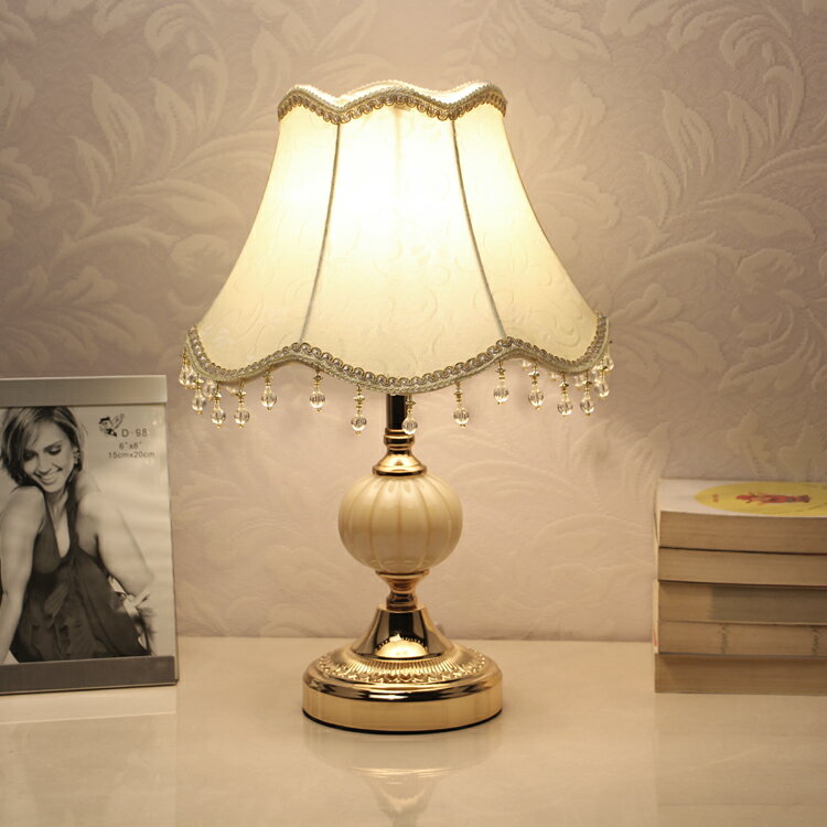 歐式臥室裝飾婚房溫馨個性小台燈創意現代可調光LED節能床頭燈 全館免運