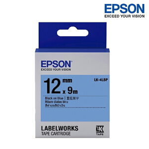 EPSON LK-4LBP 藍底黑字 標籤帶 粉彩系列 (寬度12mm) 標籤貼紙 S654406