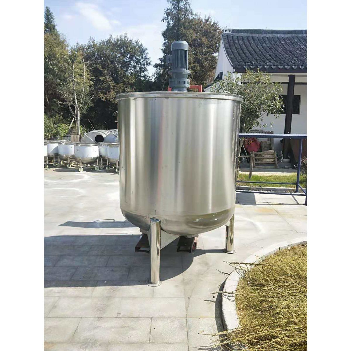 優購生活-304不銹鋼攪拌罐電加熱日化液體攪拌桶 配料罐乳化化工罐粉碎機 絞肉機 碎肉機 碎枝機 雙十一搶先購