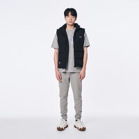 男裝 可拆帽羽絨背心-黑色 (550026) 【5th STREET】【APP下單享4%回饋】治裝激推 ★潮酷上衣 聖誕禮物券 最高折700 男裝 可拆帽羽絨背心-黑色 (550026) 【5th STREET】【APP下單享4%回饋】治裝激推 ★潮酷上衣 聖誕禮物券 最高折700