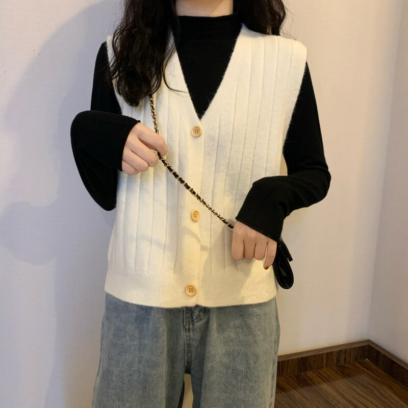 韓國洋氣針織V領馬甲背心女秋季新款無袖毛衣小開衫甜美上衣女裝「新年特惠」