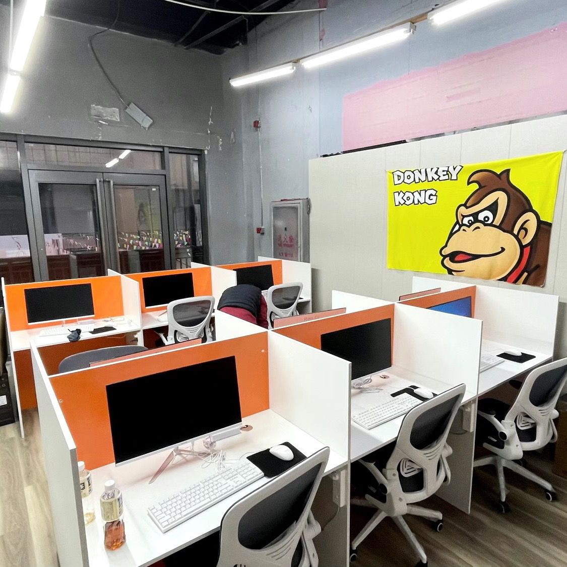 最低價 開發票 辦公桌 職員辦公桌電銷卡位簡約辦公室桌椅組合銷售工位員工屏風小卡座S0100快速出貨