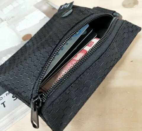 都會 x 輕便型卡卡零錢包-潮流黑 1