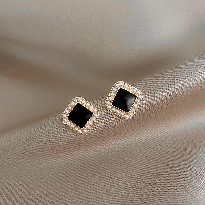 黑色方塊耳環女氣質珍珠簡約耳釘小巧精致復古小眾設計網紅耳飾品
