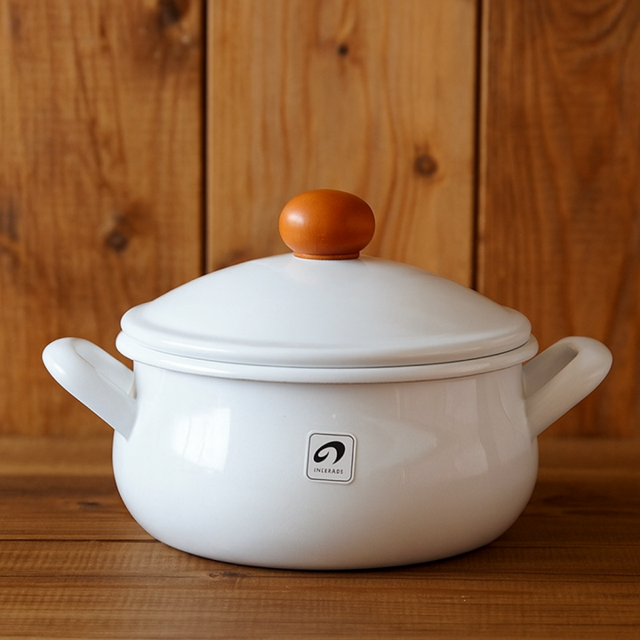 野田琺瑯花蕾琺瑯鍋20cm《ポーチカ 2.6L IH適用 湯鍋  POCHKA 燉鍋 雙耳鍋 鑄鐵 琺瑯鍋 花蕾鍋 果醬 ホーロー 日本製鍋子》