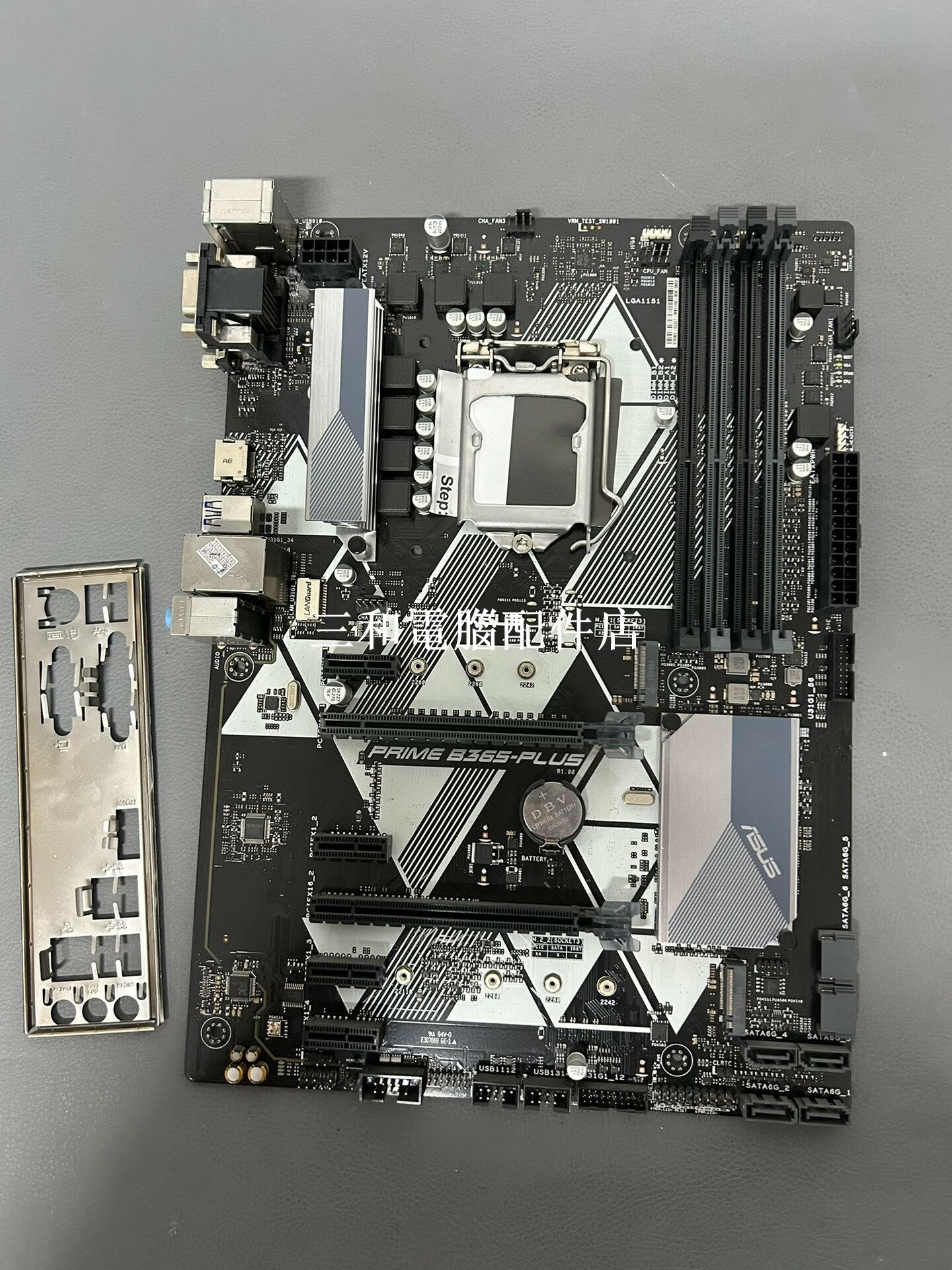 華碩 B365 Plus ATX 主機板 實拍 支援 8 9 代 CPU 及 D4 記憶體 HDMI DVI 介面 完美 電腦 拆解配件