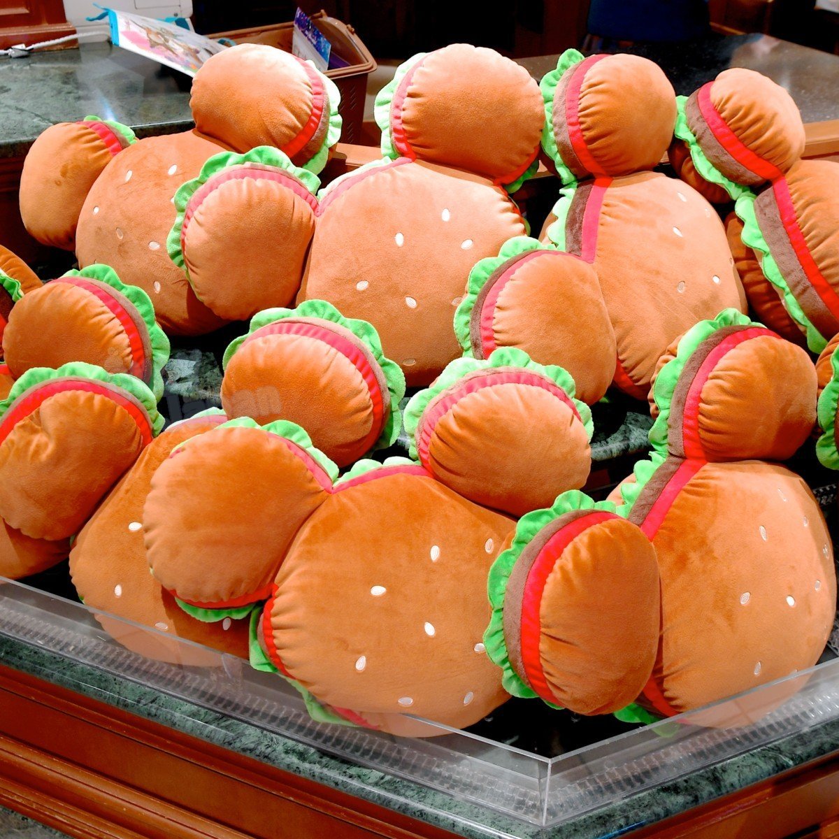 真愛日本 預購 樂園限定 超軟Q 綿柔 米奇 漢堡堡 造型枕 坐墊 枕 枕頭 抱枕 靠枕 靠墊 東京迪士尼樂園帶回