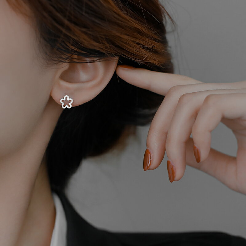 925純銀波光粼粼花朵耳釘女2021年新款潮夏季耳環幸運草氣質耳飾