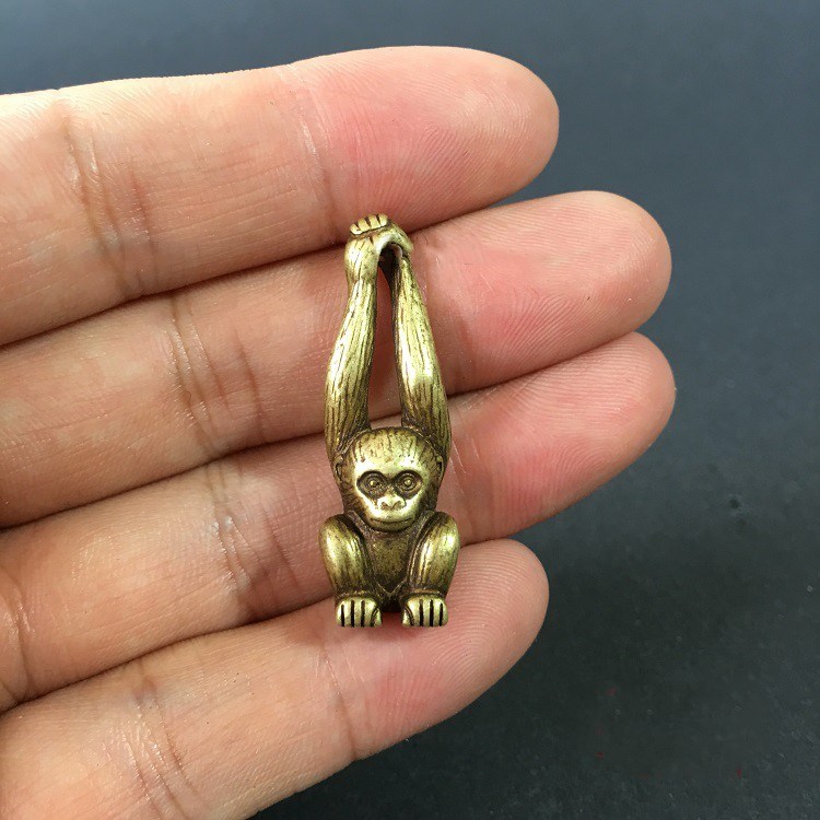 實心黃銅十二生肖銅猴子掛墜長臂猴吊墜掛件古玩銅器小猴子鑰匙扣1入