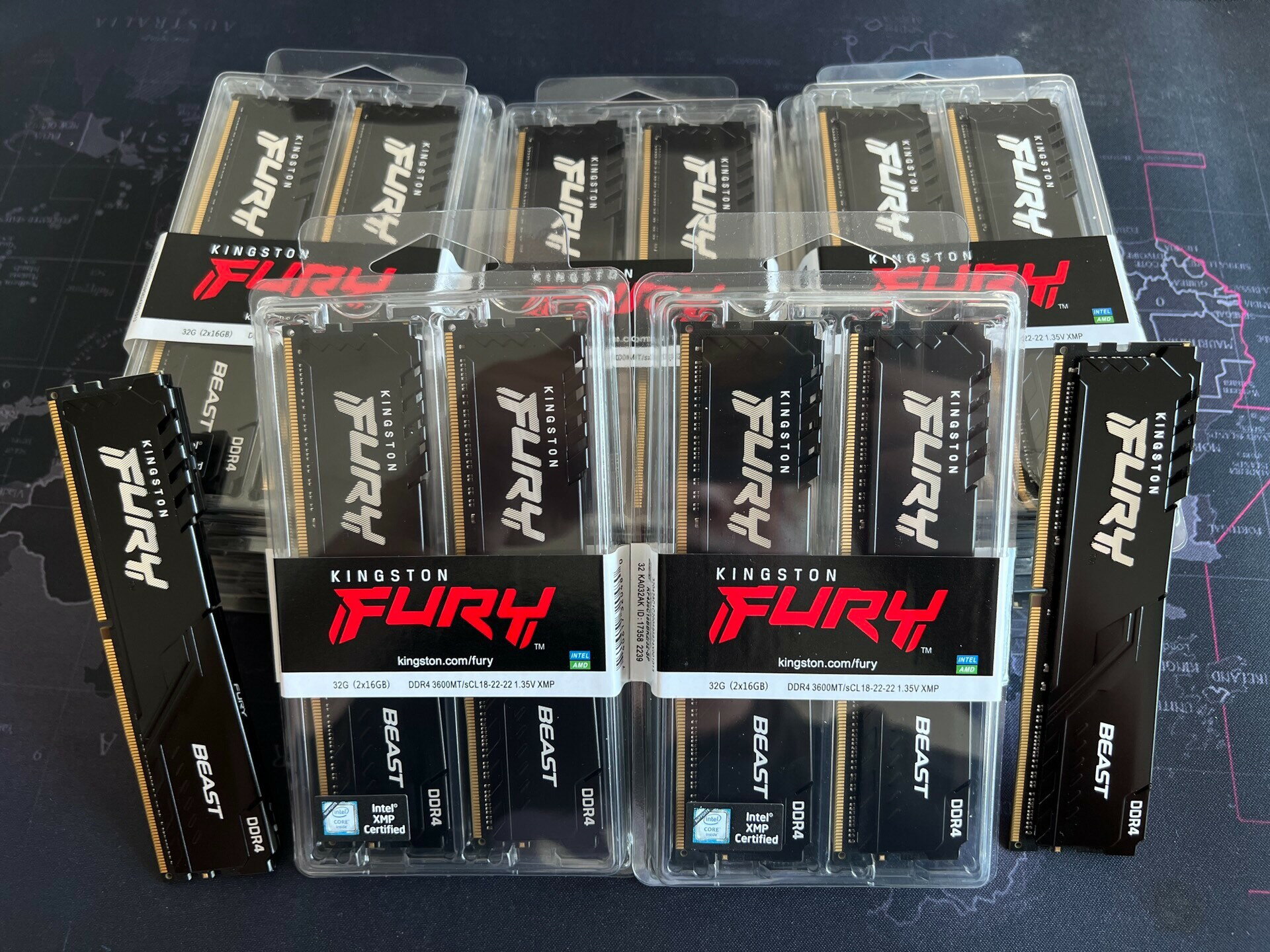 金士頓ddr4 32G套裝 16G 8G 3200 3600 駭客神條 四代臺式機通用內【北歐居家生活】