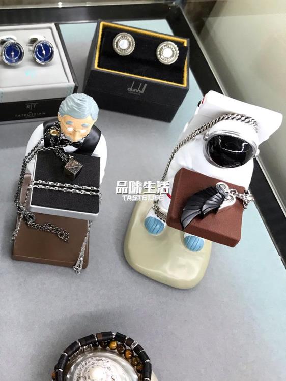 手錶支架宇航員手錶架老管家手錶臺腕錶展示架創意手錶支架錶收納託盤家用 雙11全館免運