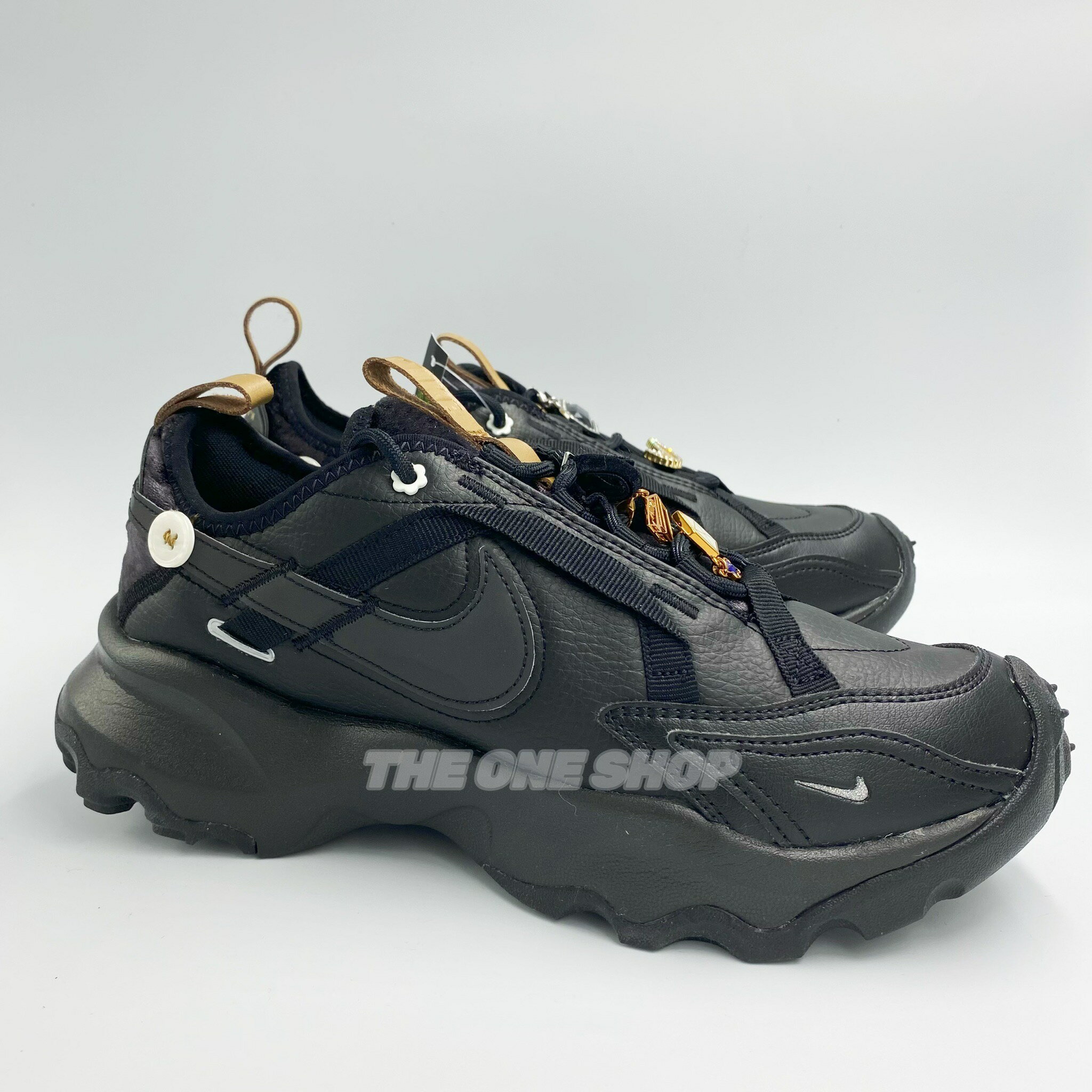 TheOneShop NIKE TC 7900 黑色全黑吊飾寶石蝴蝶結厚底增高老爹鞋FB1861