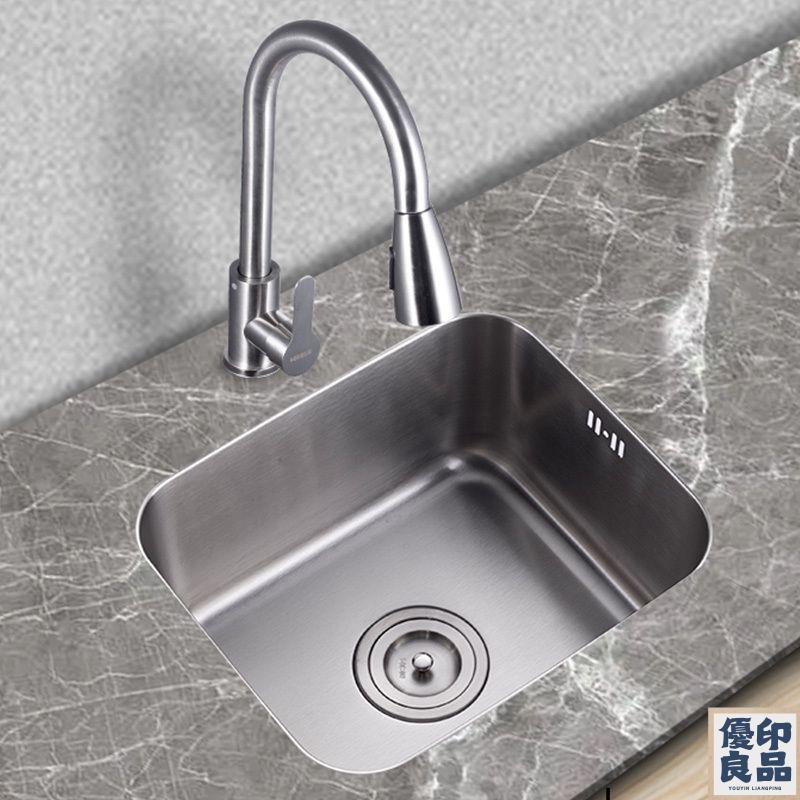 廚房洗菜盆 水槽盆 單槽 雙槽 SUS304不銹鋼水槽 臺上廚房 加厚拉絲洗菜盆 家用一體手工 臺下洗碗池 免運 開立發票 全館折扣 工廠直銷 售後保障 y5522