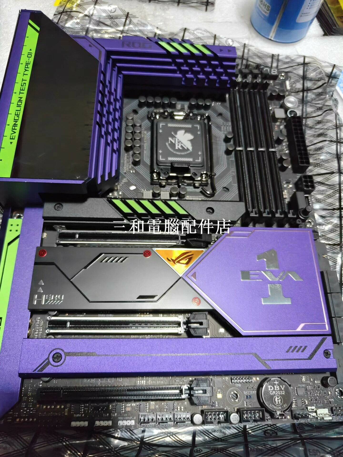 華碩 ROG MAXIMUS Z69O HERO EVA 幾乎全新 無維修 功能正常 單主機板 適合 DIY 玩家