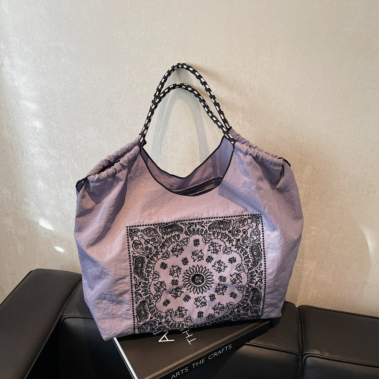 『百貨屋二號』日韓手提包包女尼龍斜挎Ball Chain刺繡簡約環保托特包小眾購物包