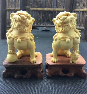 黃楊木雕獅子擺件一對雌雄招財汽車飾品雕刻工藝品文玩手把件1入