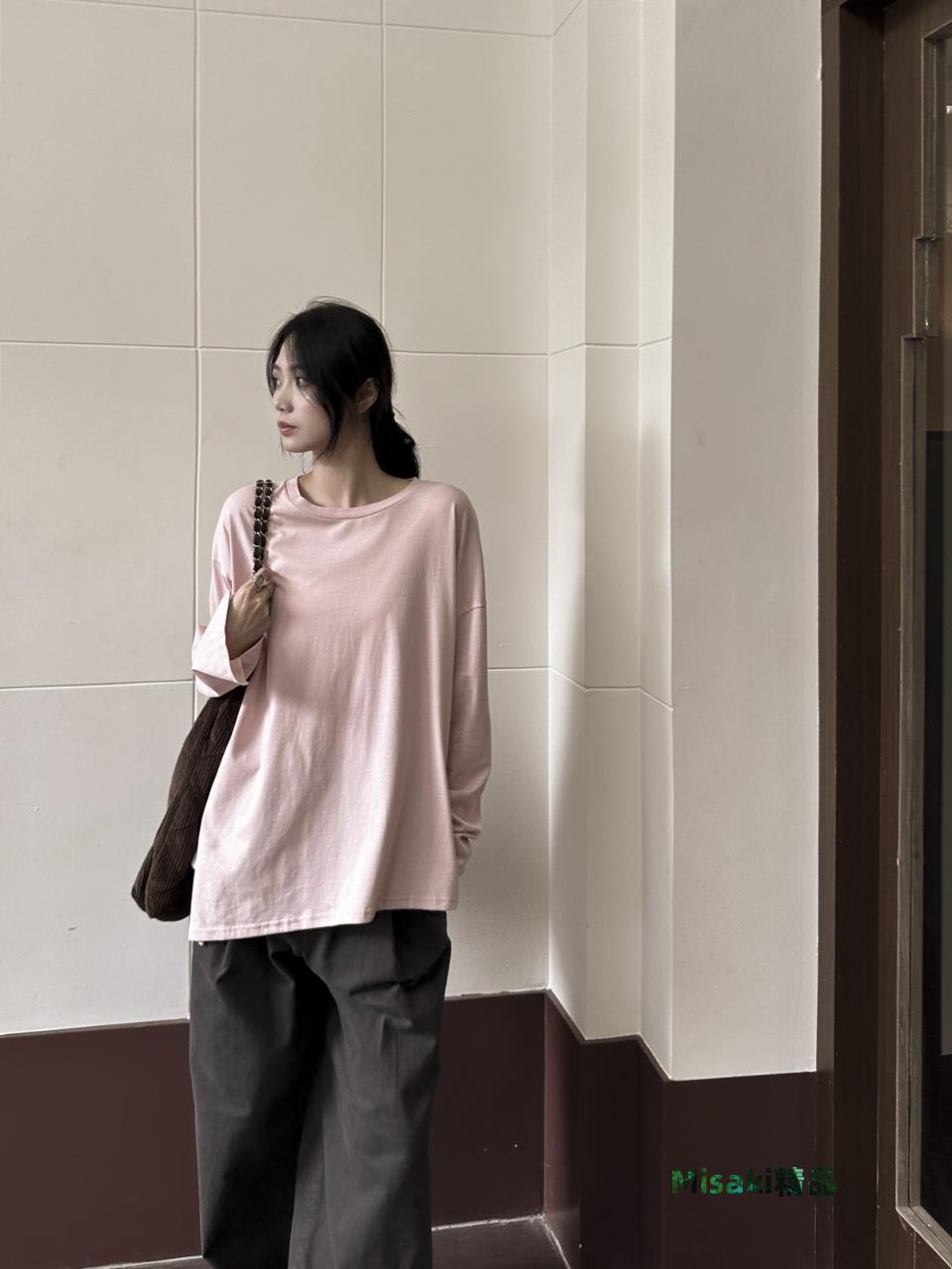 慵懶風設計感不規則長袖T恤女oversize秋季薄款高階感打底上衣-Misaki精品