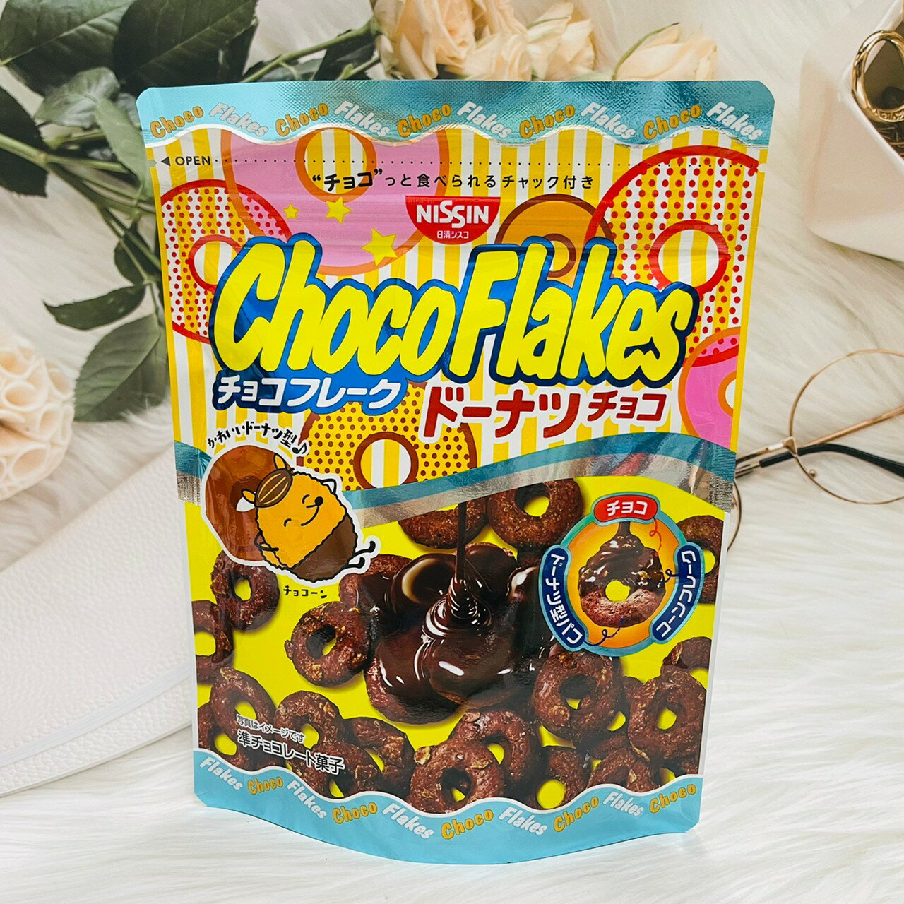 日本 NISSIN 日清 巧克力風味玉米圈圈餅 45g 甜甜圈造型餅乾｜全店$199免運